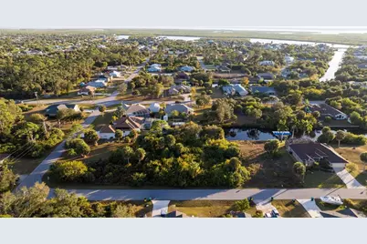 17192 Sabrina Circle, Port Charlotte, FL 33948 - Photo 7