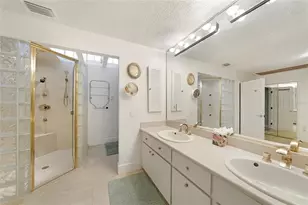 24358 SW Kingsway Cir, Lake Suzy, FL 34269 - Photo 35