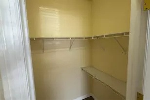 4200 4th Ave S, Saint Petersburg, FL 33711 - Photo 9