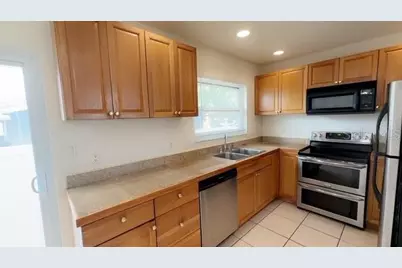 4200 4th Avenue S, Saint Petersburg, FL 33711 - Photo 5