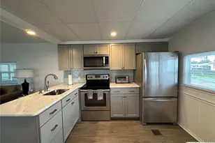 5409 Holiday Park Blvd, North Port, FL 34287 - Photo 9