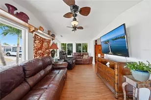 19 Del Prado Dr, Englewood, FL 34223 - Photo 7