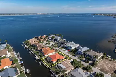 2150 Palm Tree Drive, Punta Gorda, FL 33950 - Photo 11