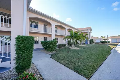 12144 SW Egret Circle #302, Lake Suzy, FL 34269 - Photo 5