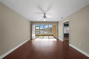 12144 SW Egret Cir, Lake Suzy, FL 34269 - Photo 13