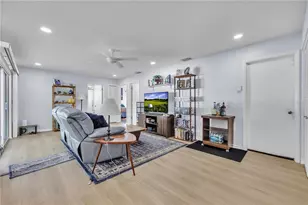 973 Dobell Terrace NW, Port Charlotte, FL 33948 - Photo 25