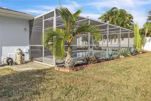 973 Dobell Terrace NW, Port Charlotte, FL 33948 - Photo 47