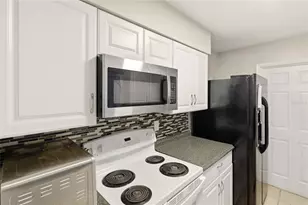 301 Lambert St, Port Charlotte, FL 33948 - Photo 9