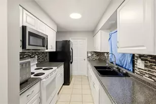 301 Lambert St, Port Charlotte, FL 33948 - Photo 7