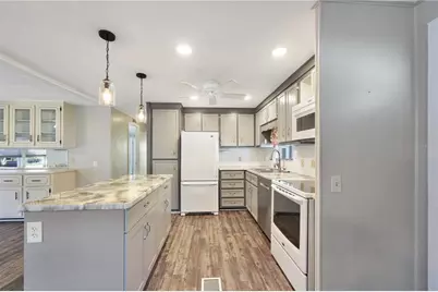 2100 Kings Highway #465, Port Charlotte, FL 33980 - Photo 7