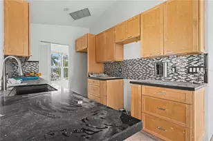 321 Bayridge Pl, Punta Gorda, FL 33950 - Photo 7