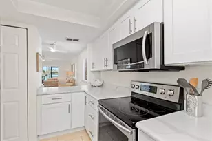 1345 Mediterranean Dr, Punta Gorda, FL 33950 - Photo 23