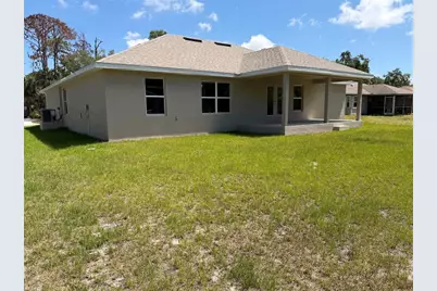 18423 Lamont Avenue, Port Charlotte, FL 33948 - Photo 15
