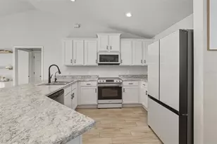 1201 Lotus St, Port Charlotte, FL 33953 - Photo 9