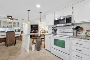 2100 Kings Hwy, Port Charlotte, FL 33980 - Photo 17