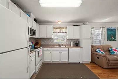 1000 Kings Highway #144, Port Charlotte, FL 33980 - Photo 9