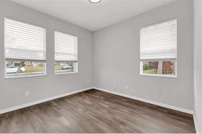 12711 SW Pembroke Circle S, Lake Suzy, FL 34269 - Photo 9