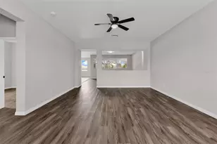 12711 SW Pembroke Cir S, Lake Suzy, FL 34269 - Photo 7