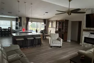 7 Oakland Hills Ct, Rotonda West, FL 33947 - Photo 5