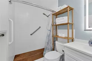 312 Bayshore Rd, Nokomis, FL 34275 - Photo 33