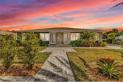 312 Bayshore Road, Nokomis, FL 34275 - Photo 3