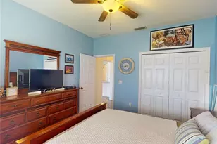 4469 Golden Lake Dr, Sarasota, FL 34233 - Photo 19