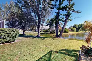 4469 Golden Lake Dr, Sarasota, FL 34233 - Photo 33