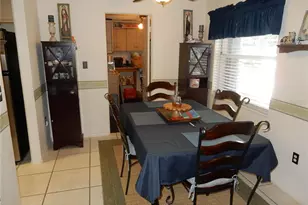 2720 Jay Pl, Sarasota, FL 34235 - Photo 5