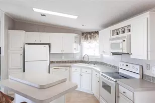 27 N Manatee Loop, Punta Gorda, FL 33950 - Photo 11