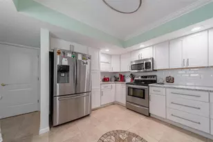 5020 Brittany Dr S, Saint Petersburg, FL 33715 - Photo 13