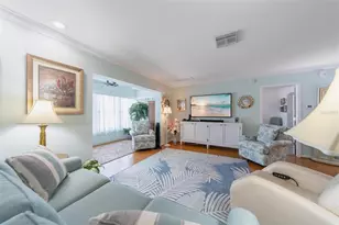 5020 Brittany Dr S, Saint Petersburg, FL 33715 - Photo 5