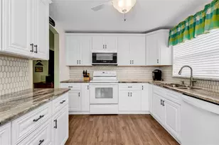 24363 Folkstone Ave, Punta Gorda, FL 33980 - Photo 9