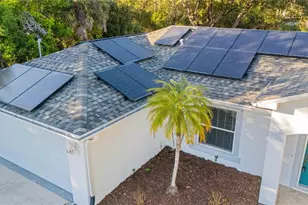 18522 Robinson Ave, Port Charlotte, FL 33948 - Photo 5