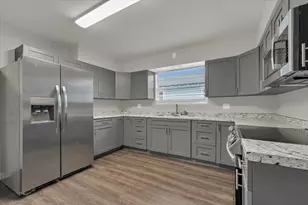 3006 N 13th St, Tampa, FL 33605 - Photo 5