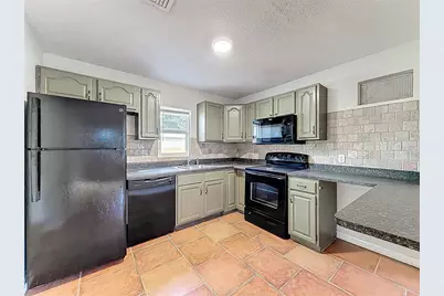 4213 22nd Street N, Saint Petersburg, FL 33714 - Photo 5