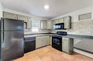 4213 22nd St N, Saint Petersburg, FL 33714 - Photo 5