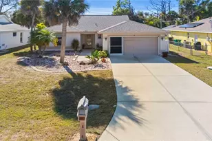 141 Kings Dr, Rotonda West, FL 33947 - Photo 7