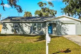 1017 Rosedale Rd, Venice, FL 34293 - Photo 1