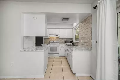 4025 Yucatan Circle, Port Charlotte, FL 33948 - Photo 13