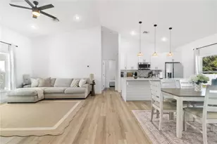 19218 Brandon Ave, Port Charlotte, FL 33954 - Photo 5