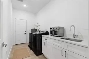 19218 Brandon Ave, Port Charlotte, FL 33954 - Photo 7