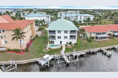 129 Breakers Court #121, Punta Gorda, FL 33950 - Photo 1