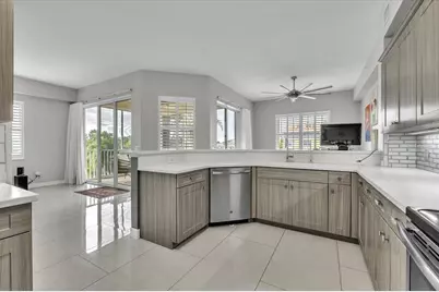 129 Breakers Court #121, Punta Gorda, FL 33950 - Photo 13