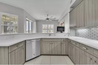 129 Breakers Court #121, Punta Gorda, FL 33950 - Photo 15