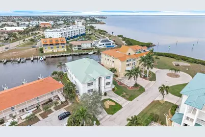 129 Breakers Court #121, Punta Gorda, FL 33950 - Photo 1