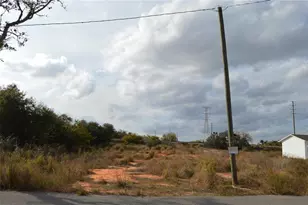 1472 Williams Gray Ct, Avon Park, FL 33825 - Photo 5