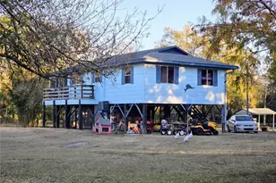 2207 SW Blossom Ave, Arcadia, FL 34266 - Photo 5