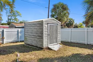 2506 Lakeshore Cir, Port Charlotte, FL 33952 - Photo 39