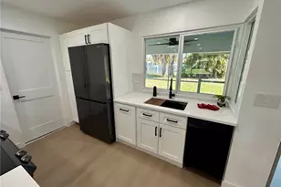 2506 Lakeshore Cir, Port Charlotte, FL 33952 - Photo 15