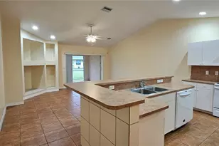 3619 SW Santa Barbara Pl, Cape Coral, FL 33914 - Photo 3